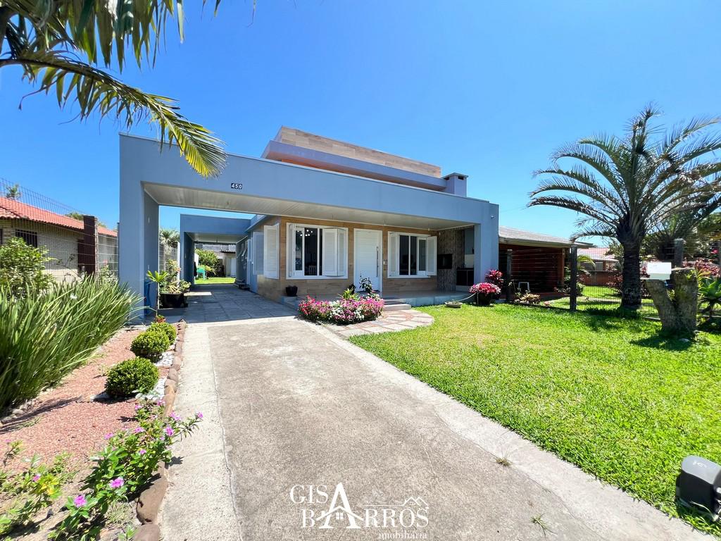 Casa 4 dormitórios