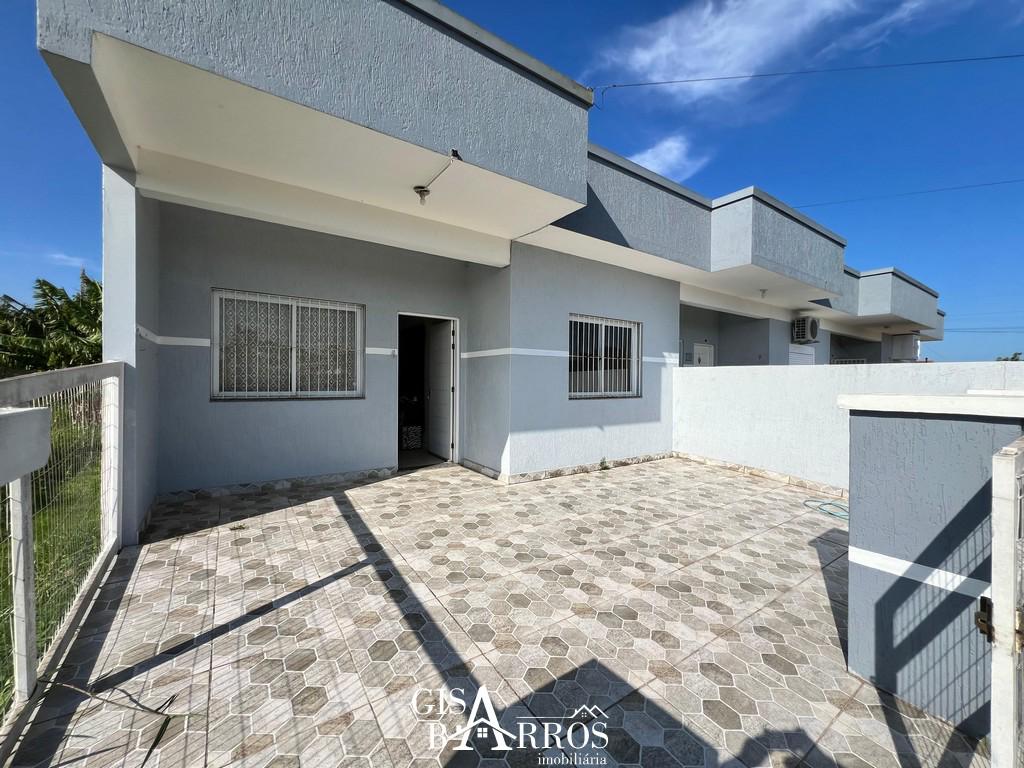 Casa Meio Lote 2 dormitórios