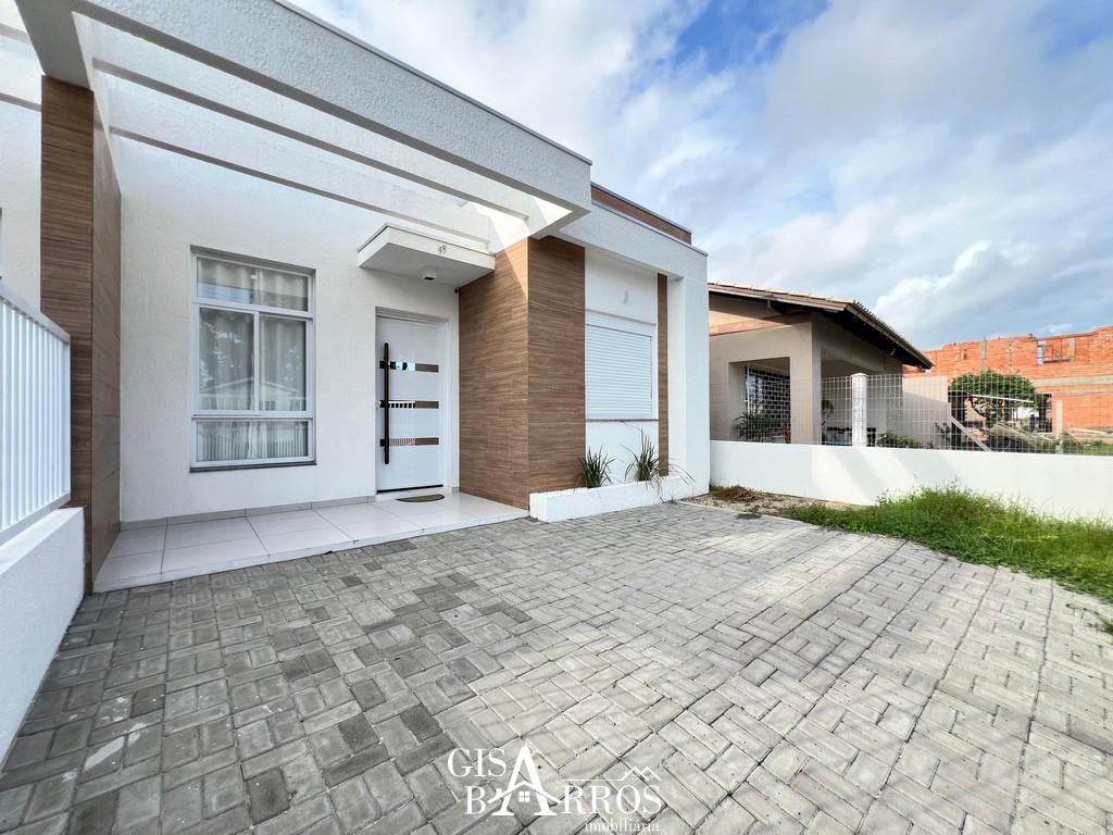 Casa Meio Lote 2 dormitórios