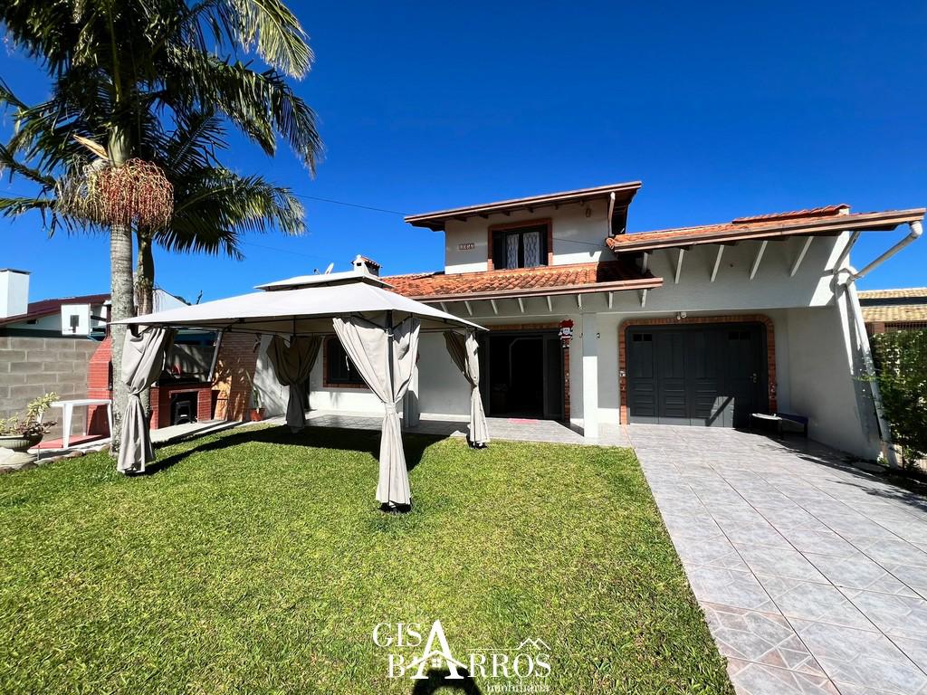 Casa 3 dormitórios