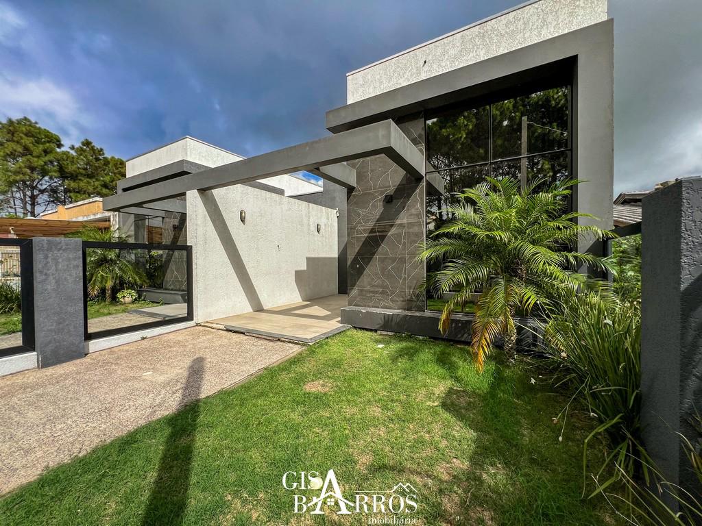 Casa Meio Lote 3 dormitórios