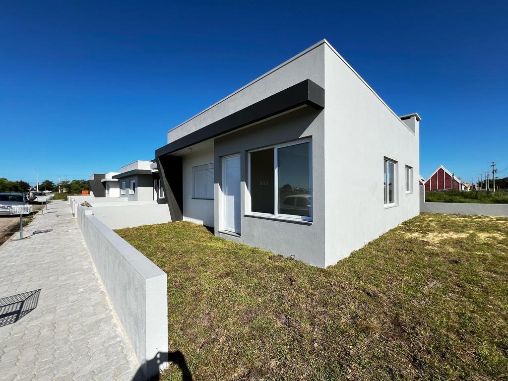 Casa Meio Lote 2 dormitórios
