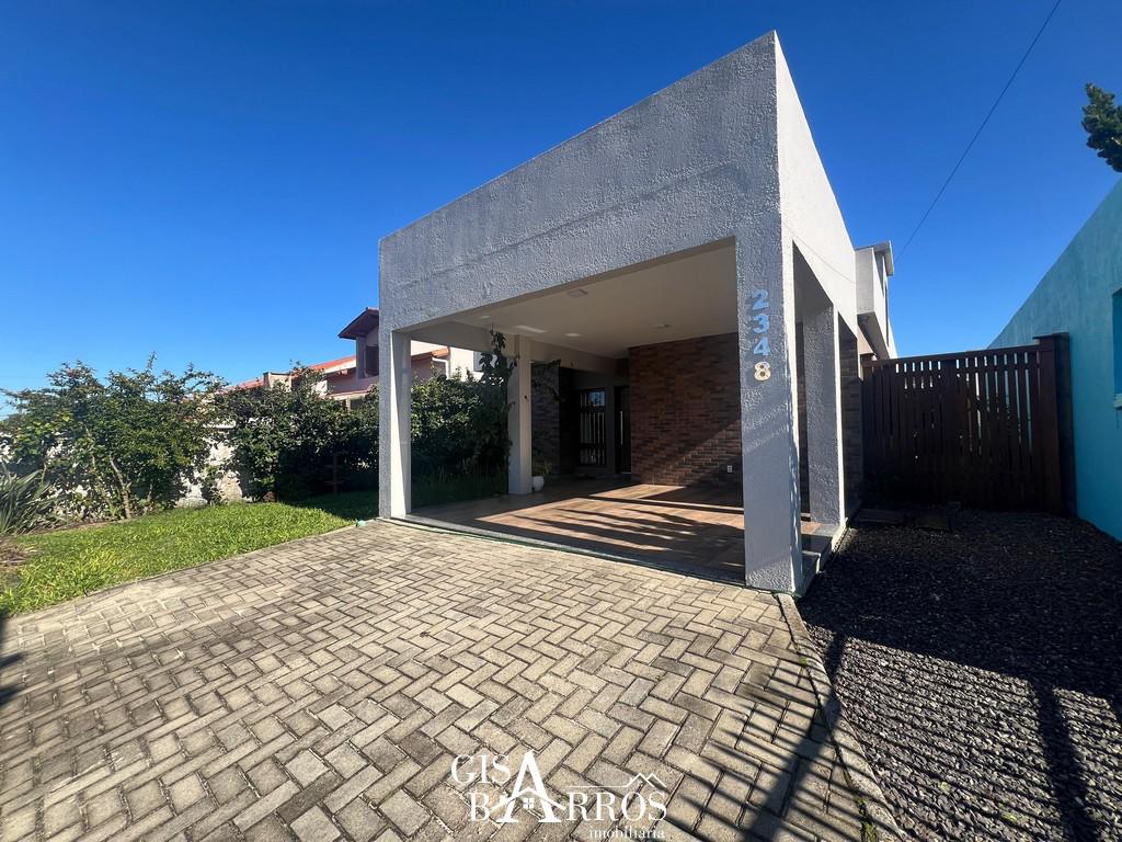 Casa 4 dormitórios