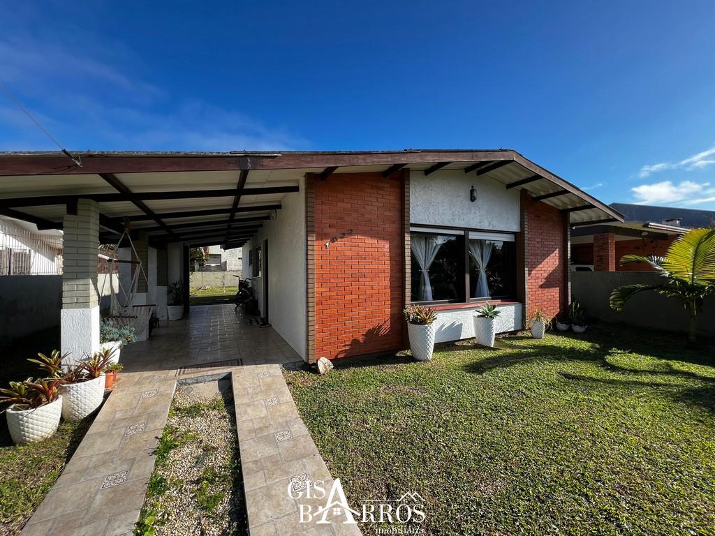 Casa 3 dormitórios